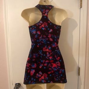 Lululemon multicolored tank top size 6